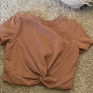 Crop top